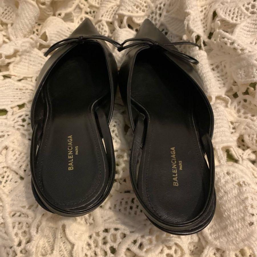巴黎世家Balenciaga黑色皮革尖頭蝴蝶結 後繫帶扣腳踝高跟鞋37 穆勒鞋-7
