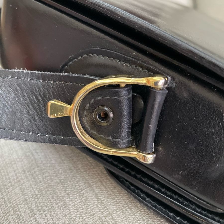保存良好Celine vintage馬車金具BOX翻蓋包/肩斜背-24