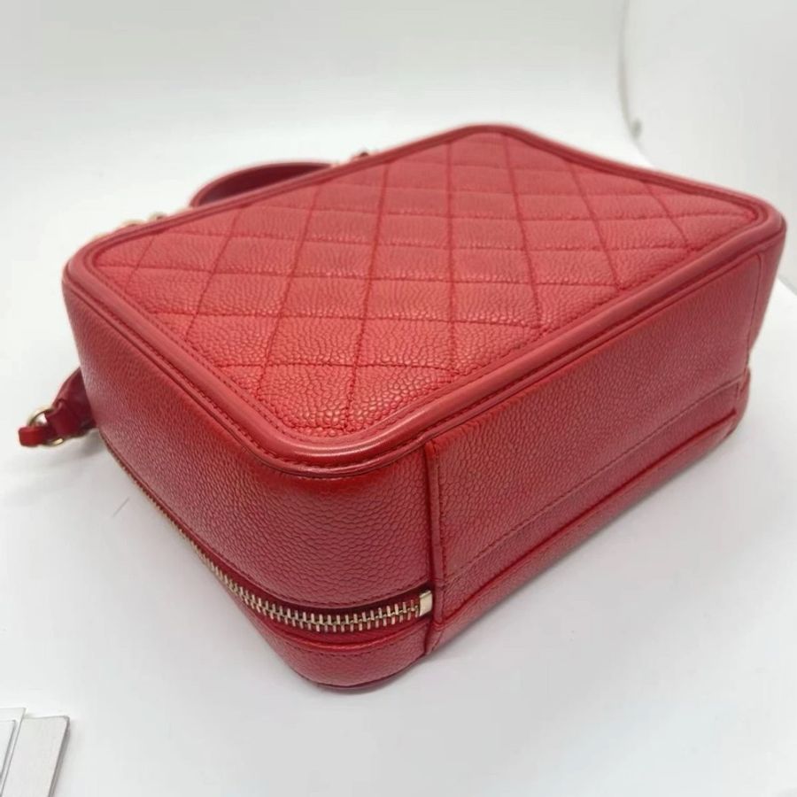 香奈兒Chanel Filigree Vanity Case Quilted Caviar 中號 紅色相機包 單肩包 斜挎包-7