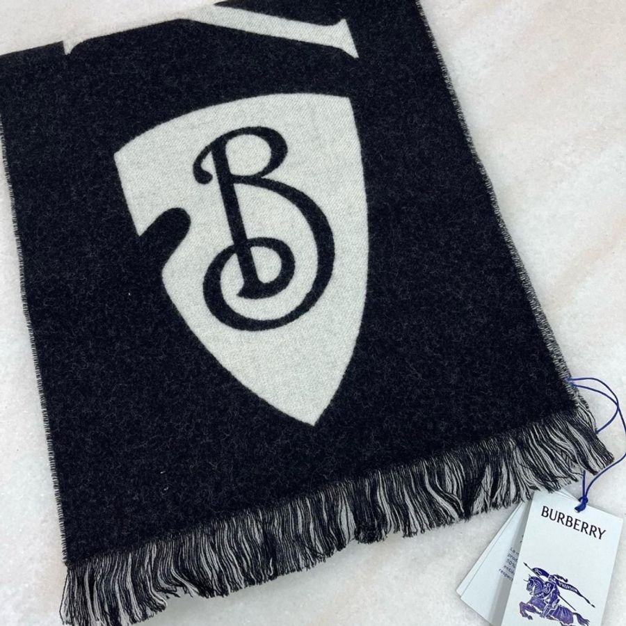 Burberry logo wool scarf-1