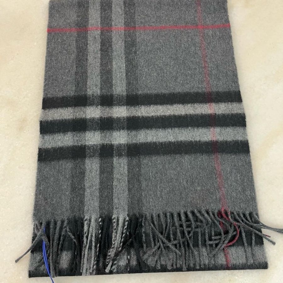 Burberry cashmere grey scarf-0