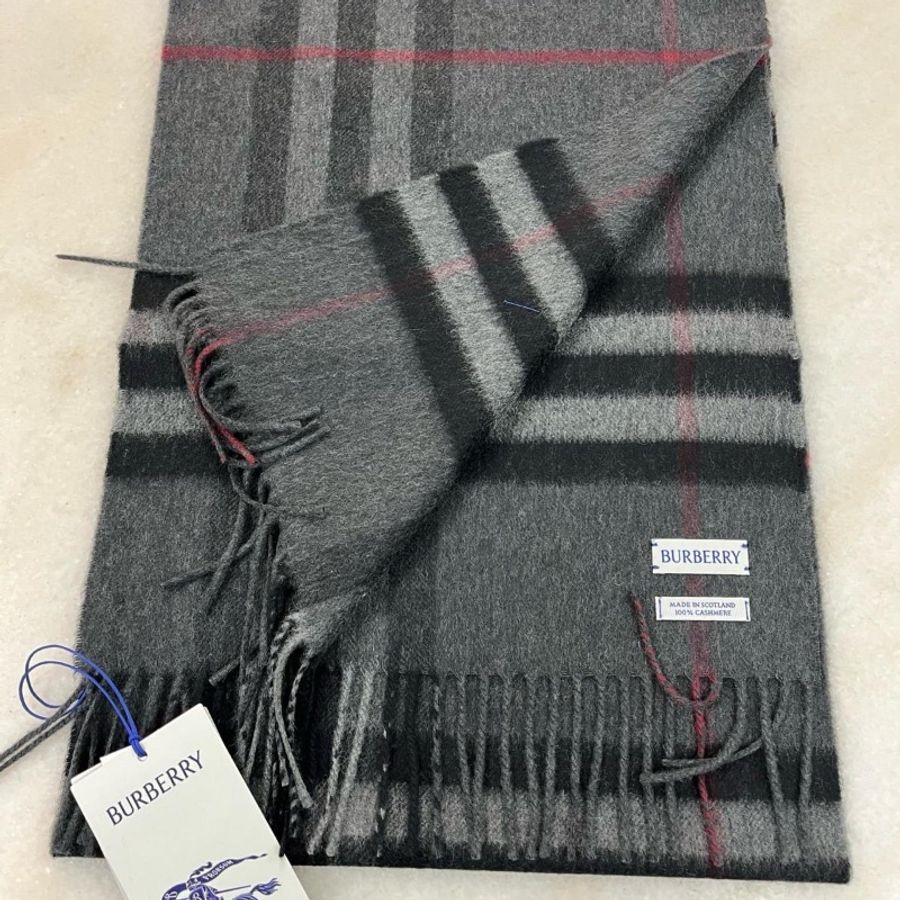 Burberry cashmere grey scarf-1