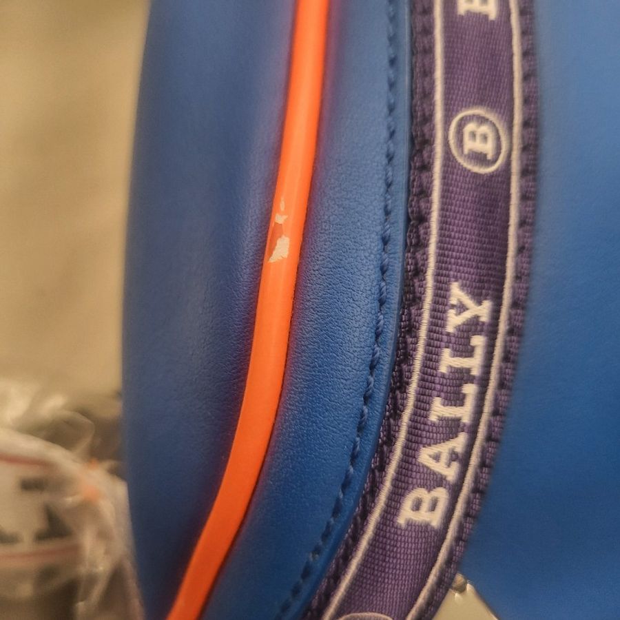 Bally （最後降價）斜揹包 胸包 男生 女生（絕版品）全新-19