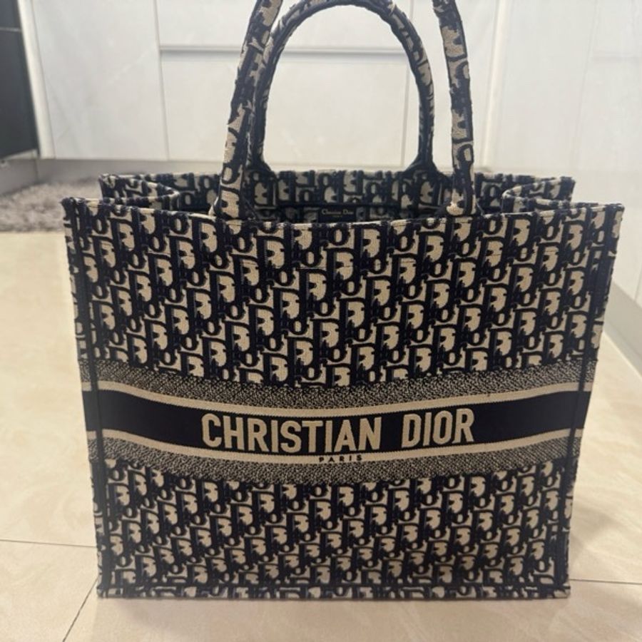 Dior 老花大號-0