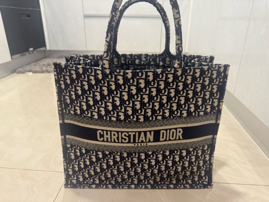 Dior 老花大號-4