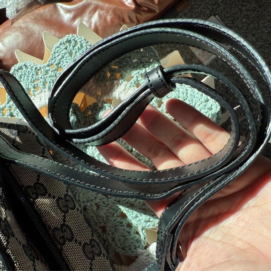 🌸 GUCCI 經典 GG Supreme 帆布斜背包｜男女皆適用｜二手經典精品-30