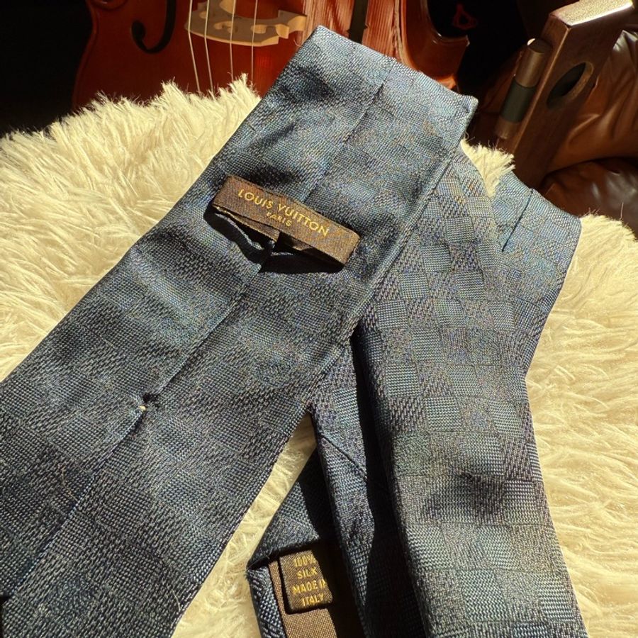 🌸 LV深藍格紋微光澤質感商務領帶👔|二手經典精品-3