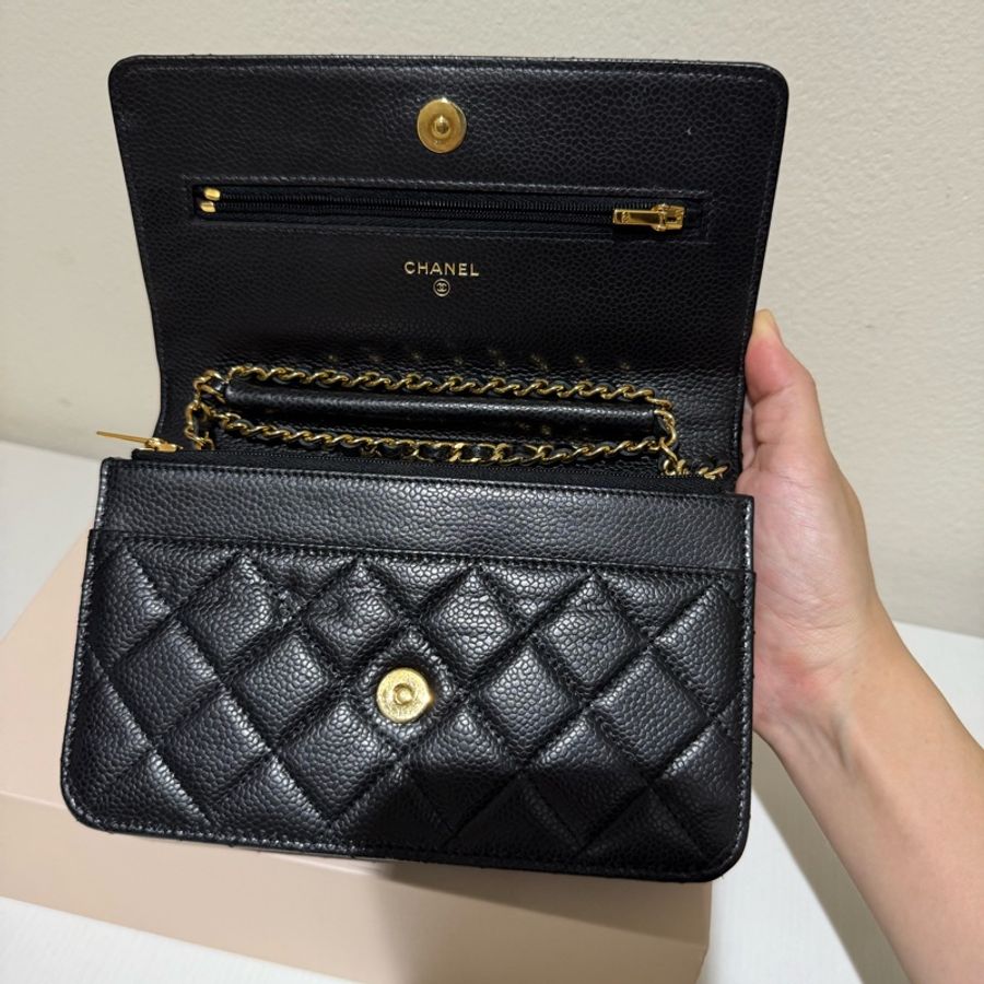 Chanel WOC 黑金-2
