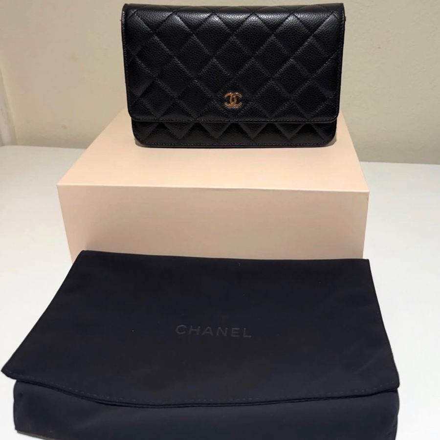 Chanel WOC 黑金-4