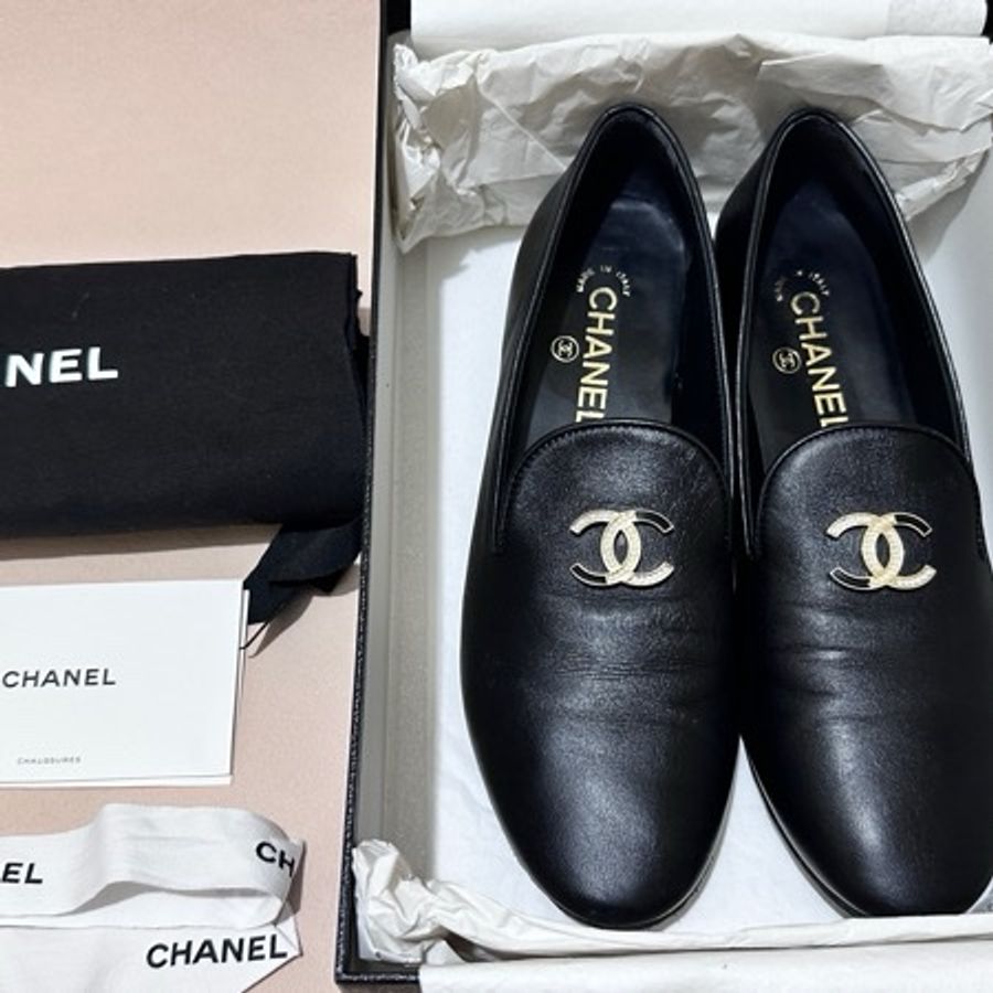 Chanel香奈兒樂福鞋 二手狀況良好 珍珠雙C Logo 尺寸38.5-5