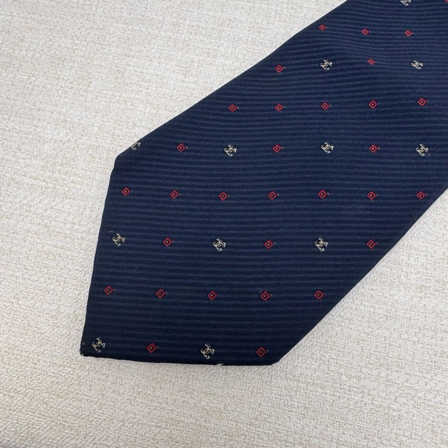 Chanel 藍 滿版小雙C logo 領帶(中古)-7