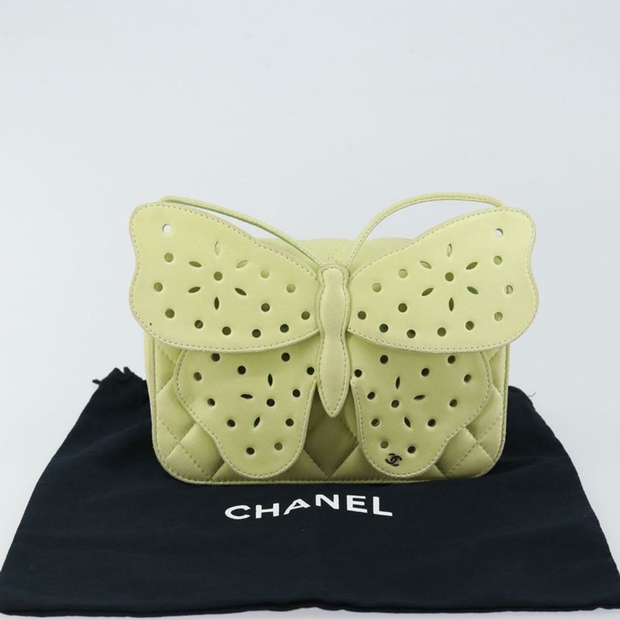 【日本直送】香奈兒 (CHANEL) 絎縫鏈條單肩包,羊皮材質,青檸綠,銀色雙C標誌,貨號 140123V-11