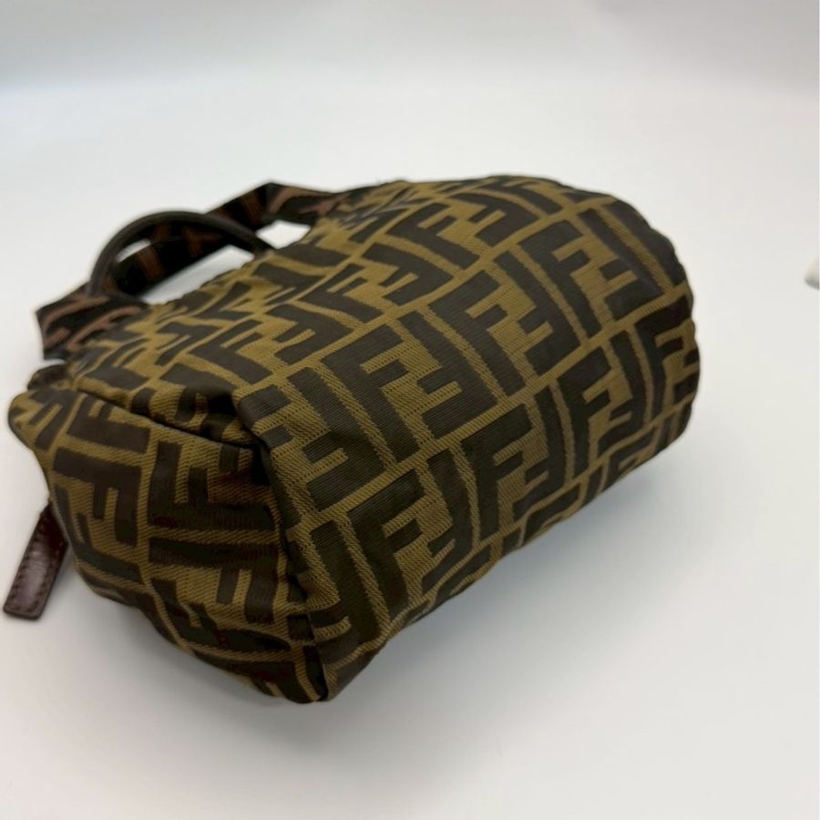 🏷️ Fendi 老花手提包-4