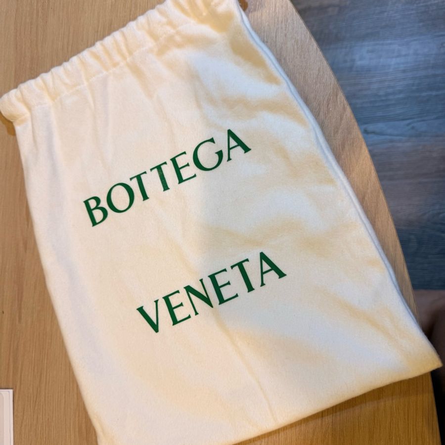 Bottega Veneta BV Baby Sardine sling bag 沙丁迷你包-14
