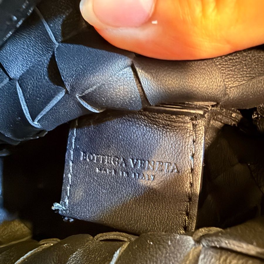 Bottega Veneta BV Baby Sardine sling bag 沙丁迷你包-19