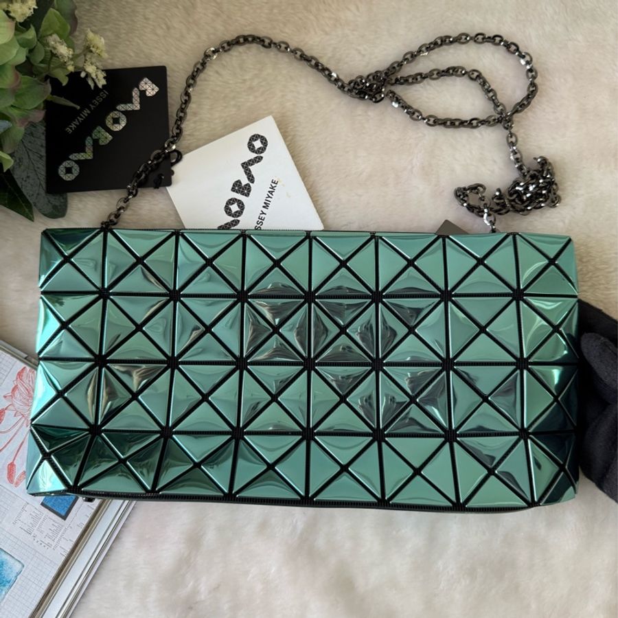 BAO BAO 4X8 鏡面拉鍊斜背包(綠色)-3