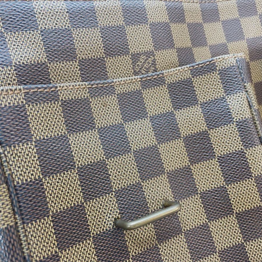 LV 棋盤格咖牛皮下蓋雙插釦手提斜背郭富城包-9