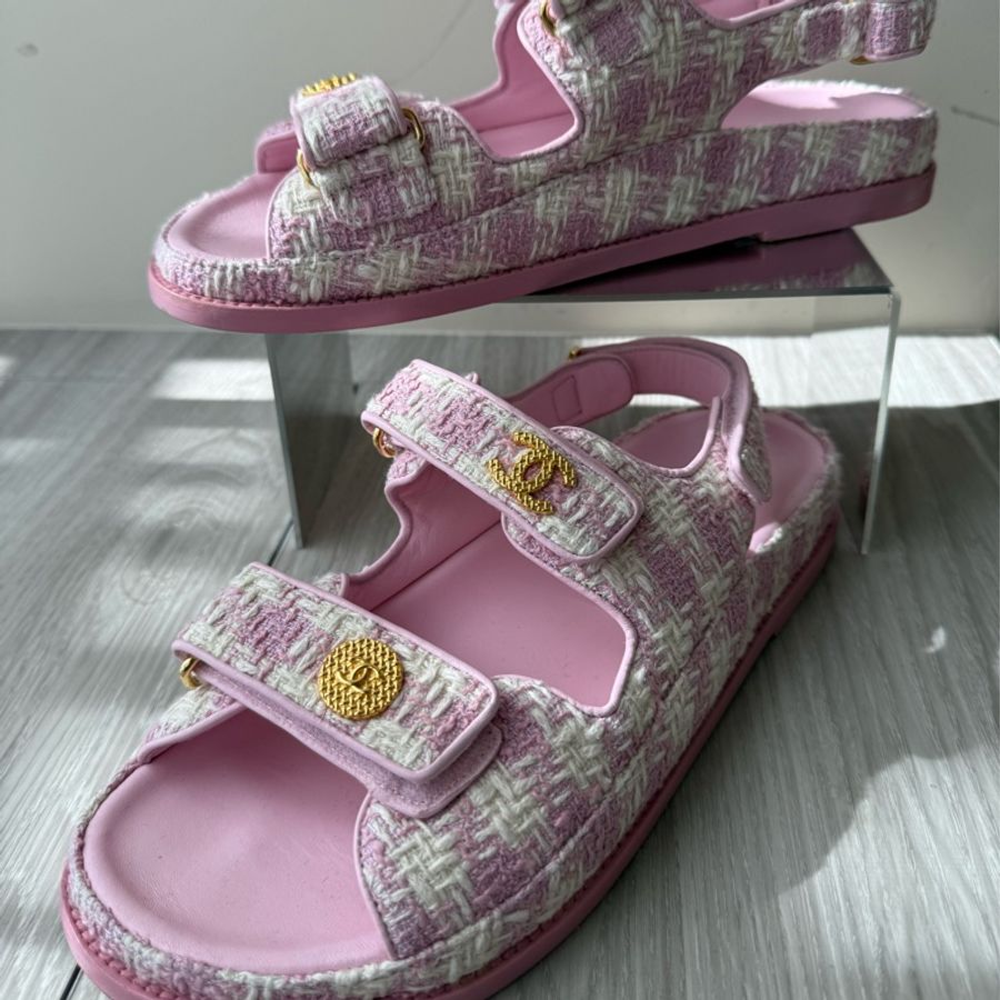 CHANEL 粉色格紋毛呢涼鞋 40號-1