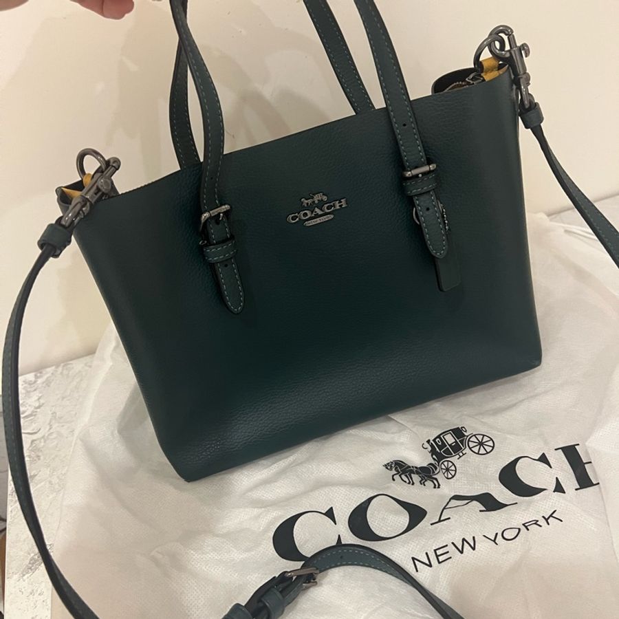 Coach 肩側背包 墨綠色皮革包 有黃色夾層-0