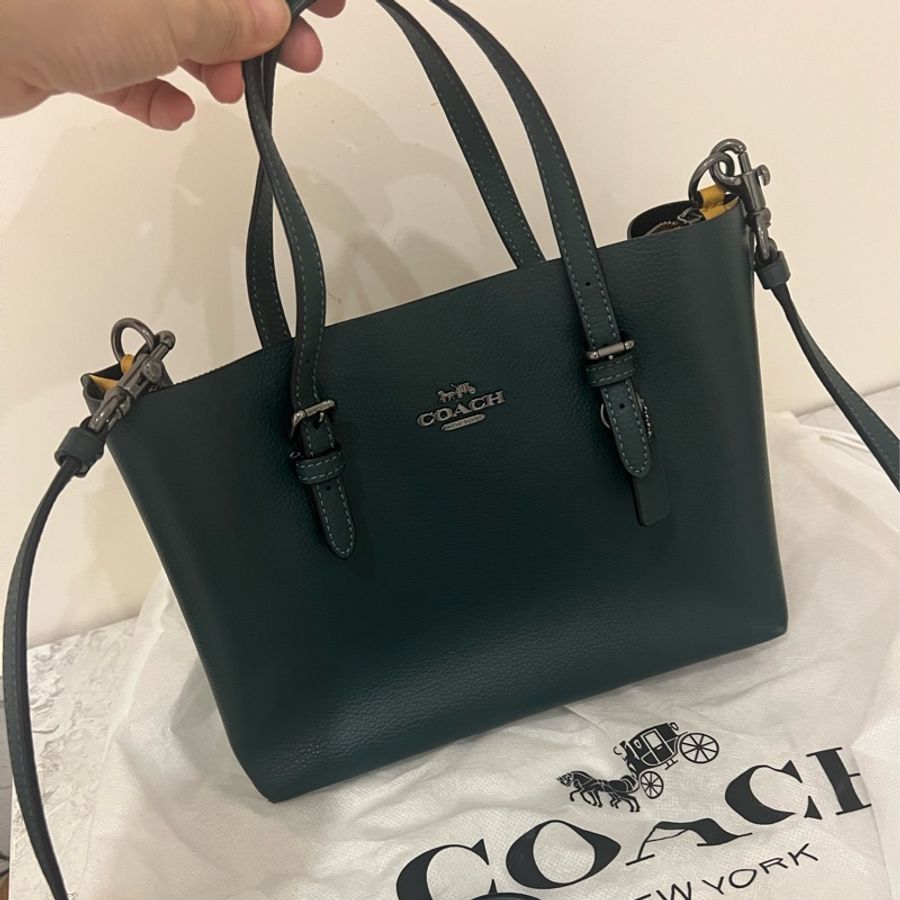 Coach 肩側背包 墨綠色皮革包 有黃色夾層-5