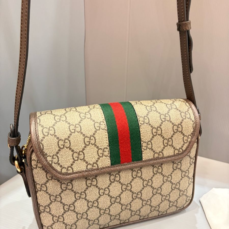 離櫃99新 Gucci 新款二合一多用途郵差包-4