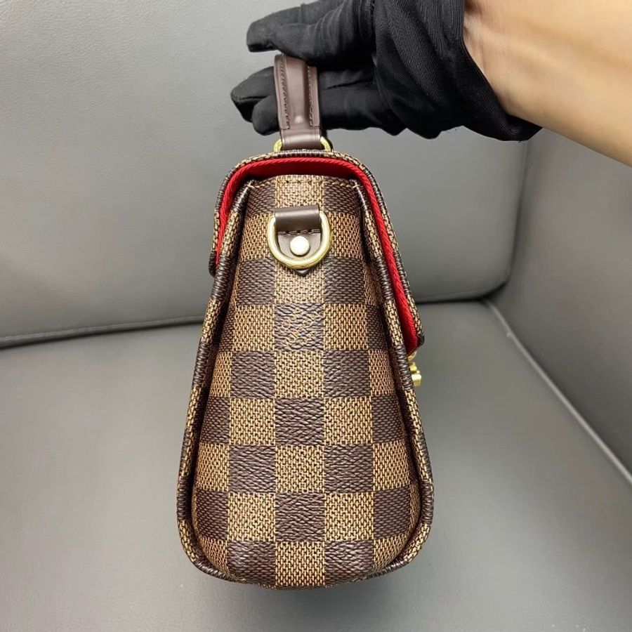 LV/路易威登 Croisette系列棕棋盘格流苏邮差包 手提单肩斜挎都，经典耐看的一款邮差 棕色配皮好打理 上班通勤 日常百搭款  尺寸：22*15*9CM 附件：肩带 流苏-3