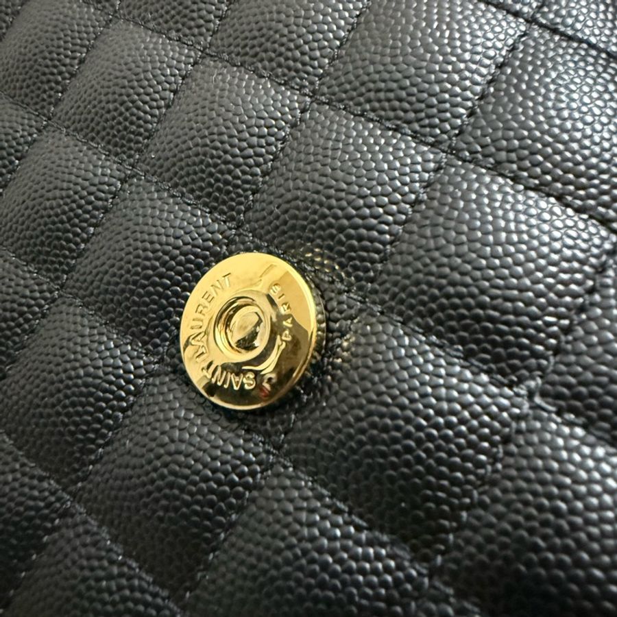 Saint Laurent Envelope Chain Bag Medium in size-4