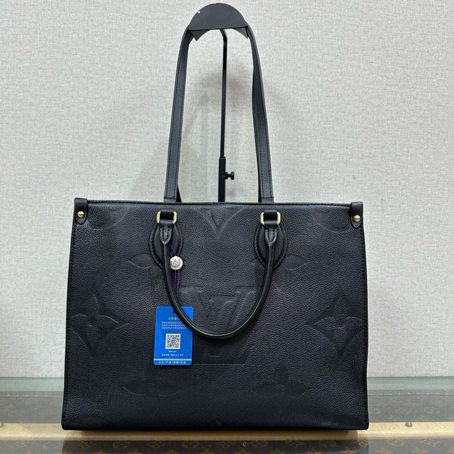 原價11w+🫣Lv黑金壓紋全皮onthego手提單肩托特包-5