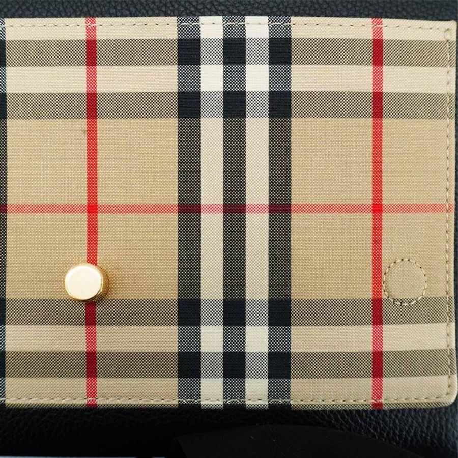 Burberry 展示品 Vintage 格纹拼皮革 Note 斜背包-中款(8021110-黑)-6