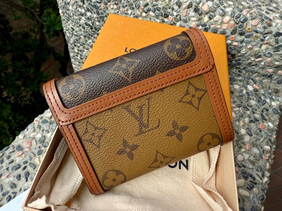 二手LV達芙妮 Dauphine 小型錢包 M68725三折短夾-2