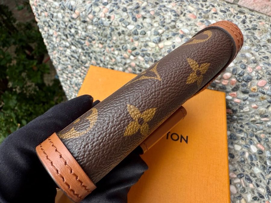 二手LV達芙妮 Dauphine 小型錢包 M68725三折短夾-6