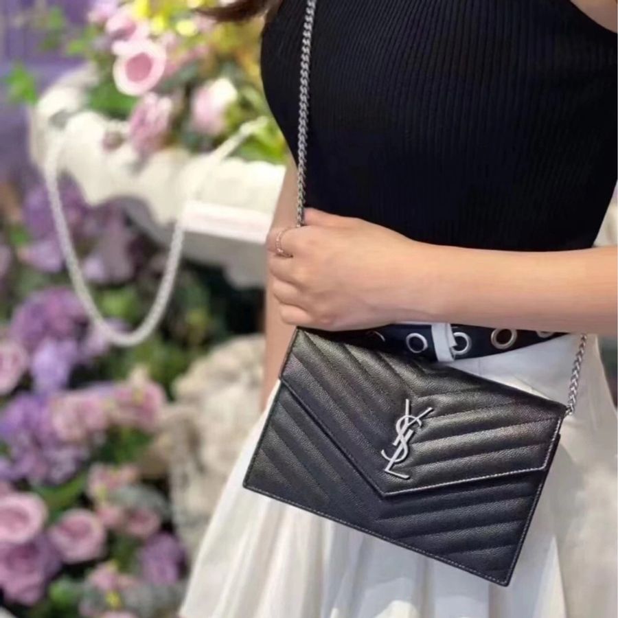「JL精品代購」 極新 Ysl 魚子醬信封包Woc 鏈條包-1