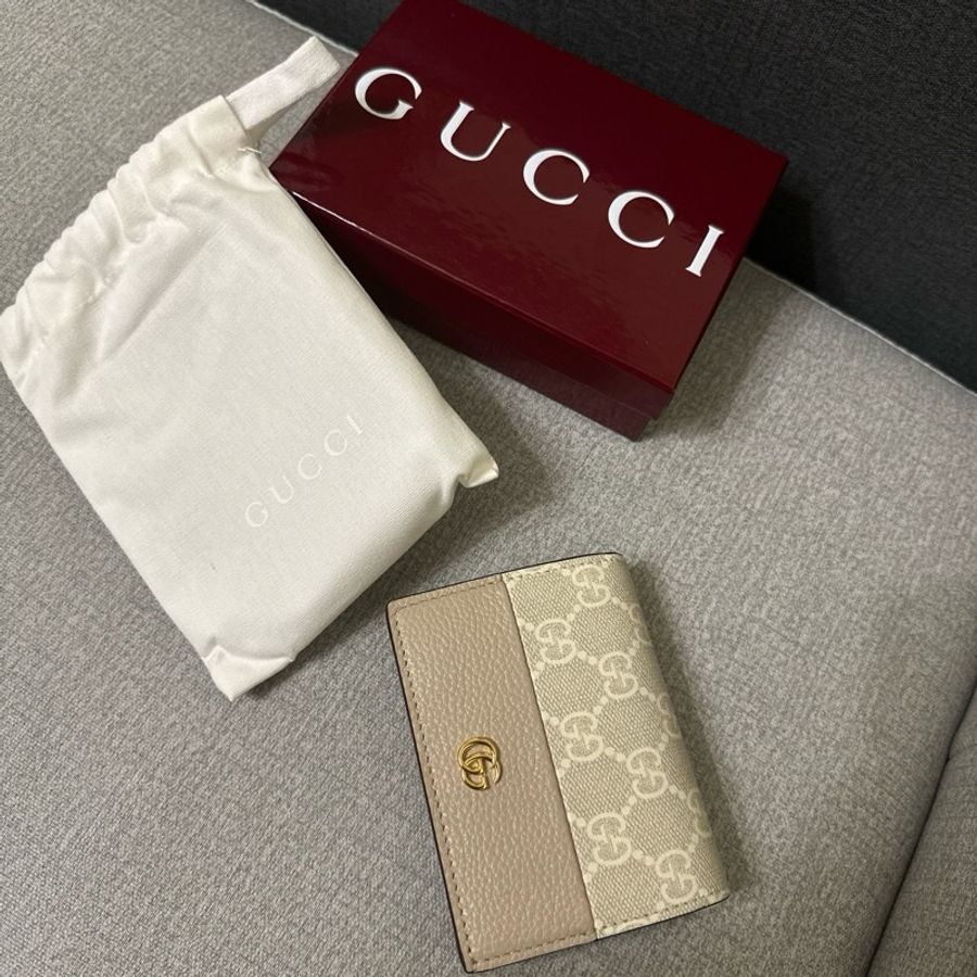 GUCCI 奶茶白老花短夾-21