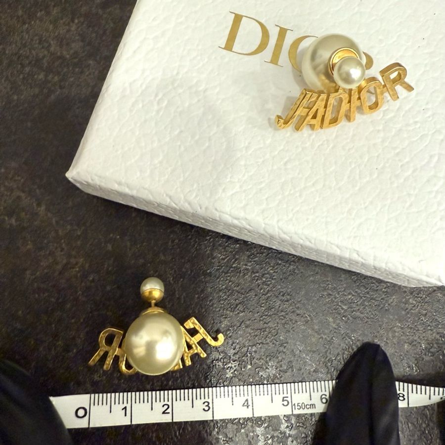 DIOR大logo珍珠耳環-3