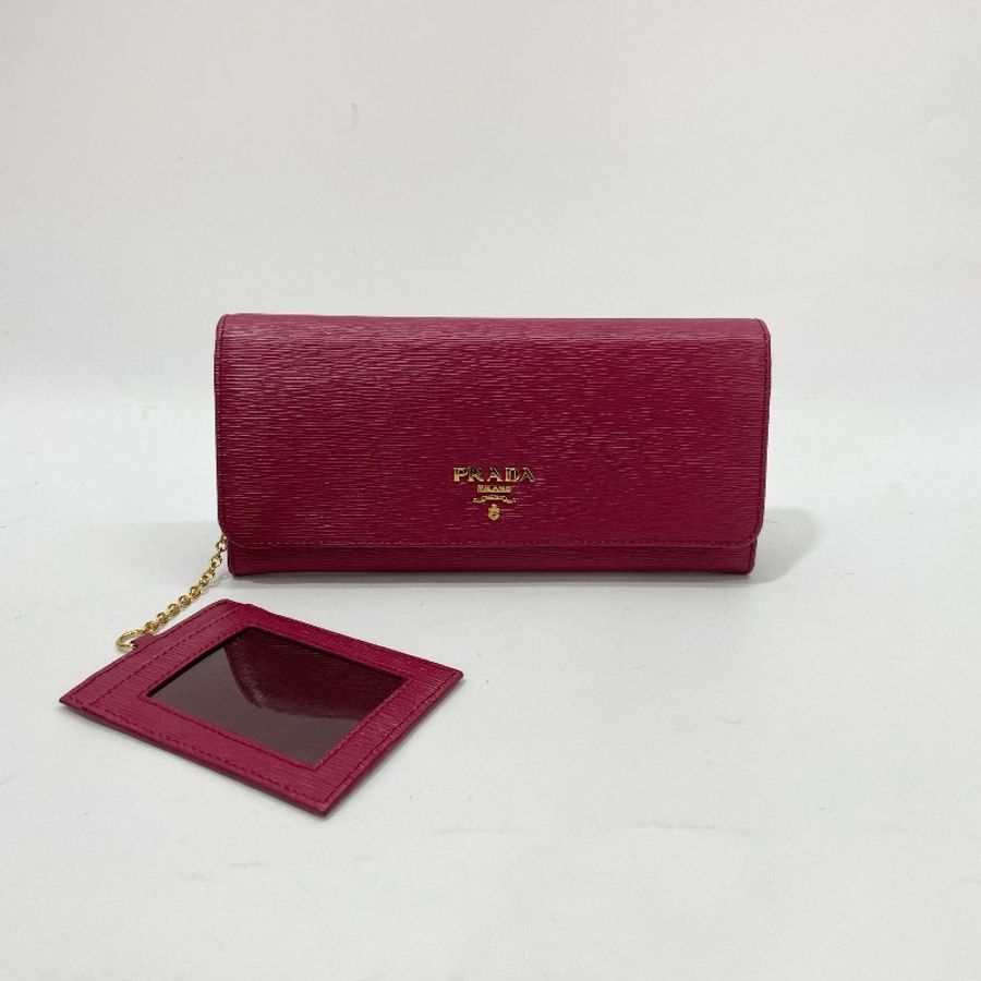 Prada 莓紅色牛皮金釦10卡下蓋長夾-2