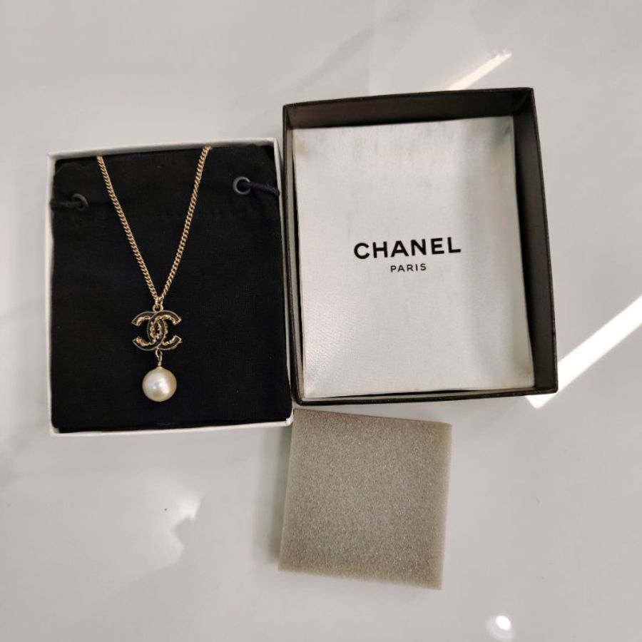 MS0346 Chanel 香奈兒 項鍊 珍珠 熔岩 邊緣 黑淡金 CC Logo Pearl Black x LGHW Necklace-8