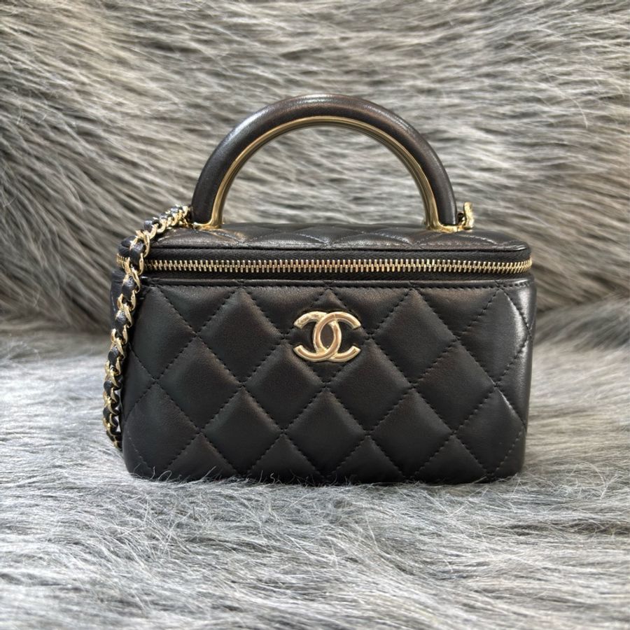 CHANEL AP2846 VANITY CASE COCO HANDLE 黑色羊皮金鍊 化妝包化妝箱長盒子斜背包-0