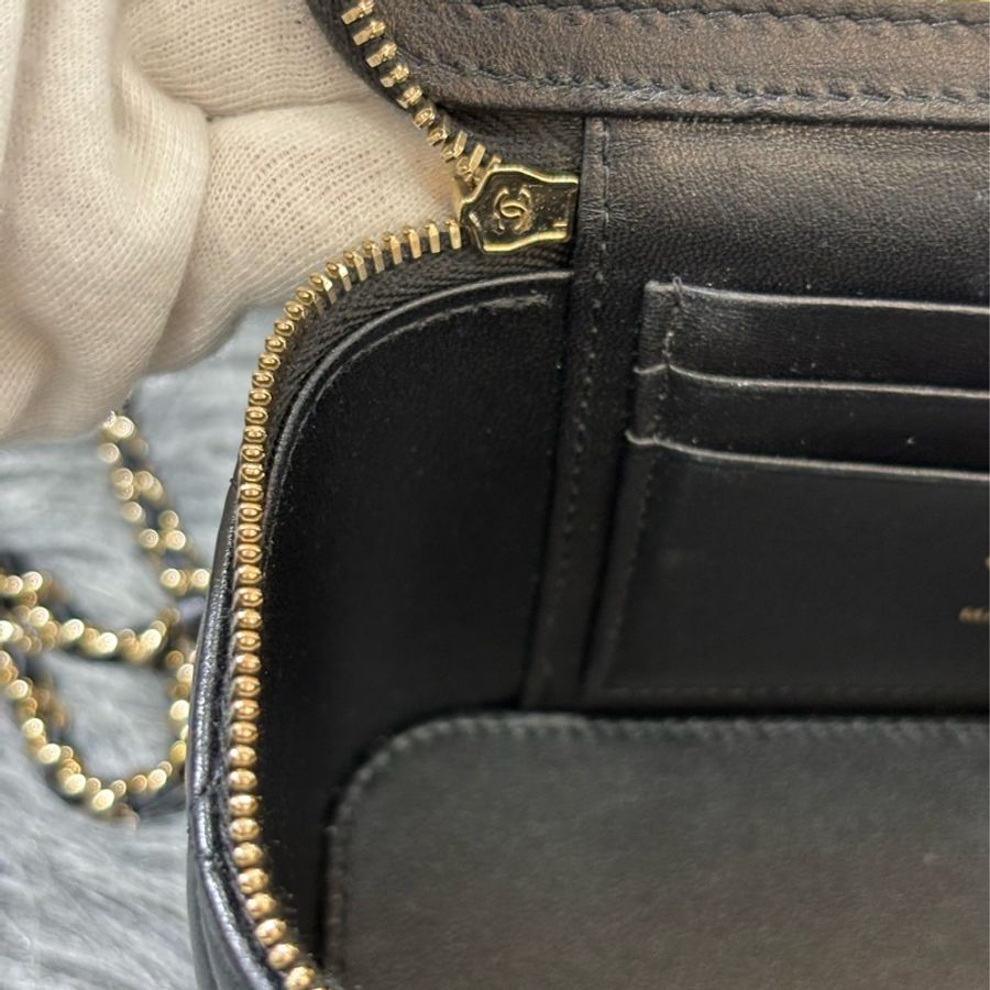 CHANEL AP2846 VANITY CASE COCO HANDLE 黑色羊皮金鍊 化妝包化妝箱長盒子斜背包-28