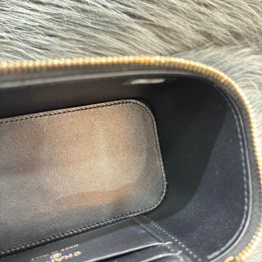 CHANEL AP2846 VANITY CASE COCO HANDLE 黑色羊皮金鍊 化妝包化妝箱長盒子斜背包-33