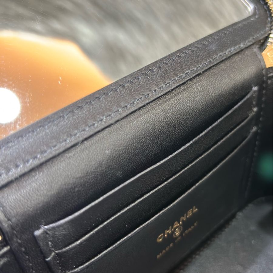CHANEL AP2846 VANITY CASE COCO HANDLE 黑色羊皮金鍊 化妝包化妝箱長盒子斜背包-39