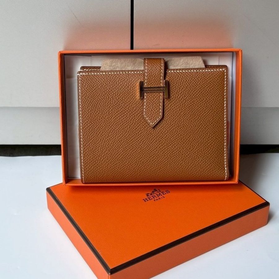 Hermes 金釦棕色皮bearn H 中夾-0