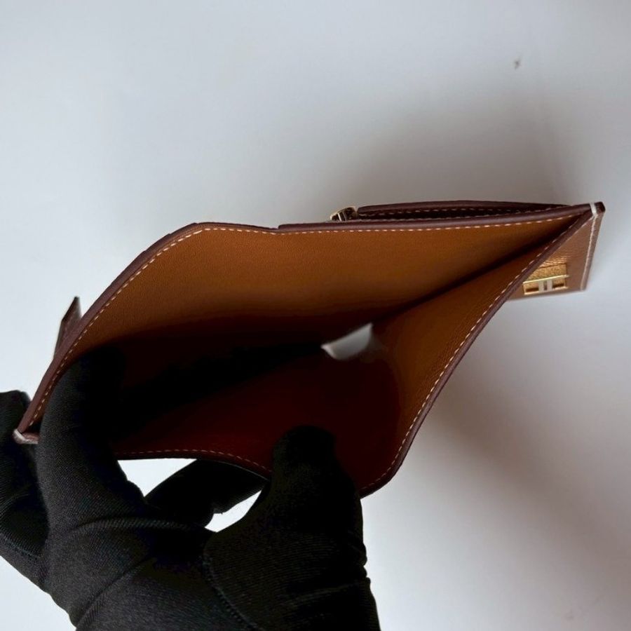 Hermes 金釦棕色皮bearn H 中夾-9