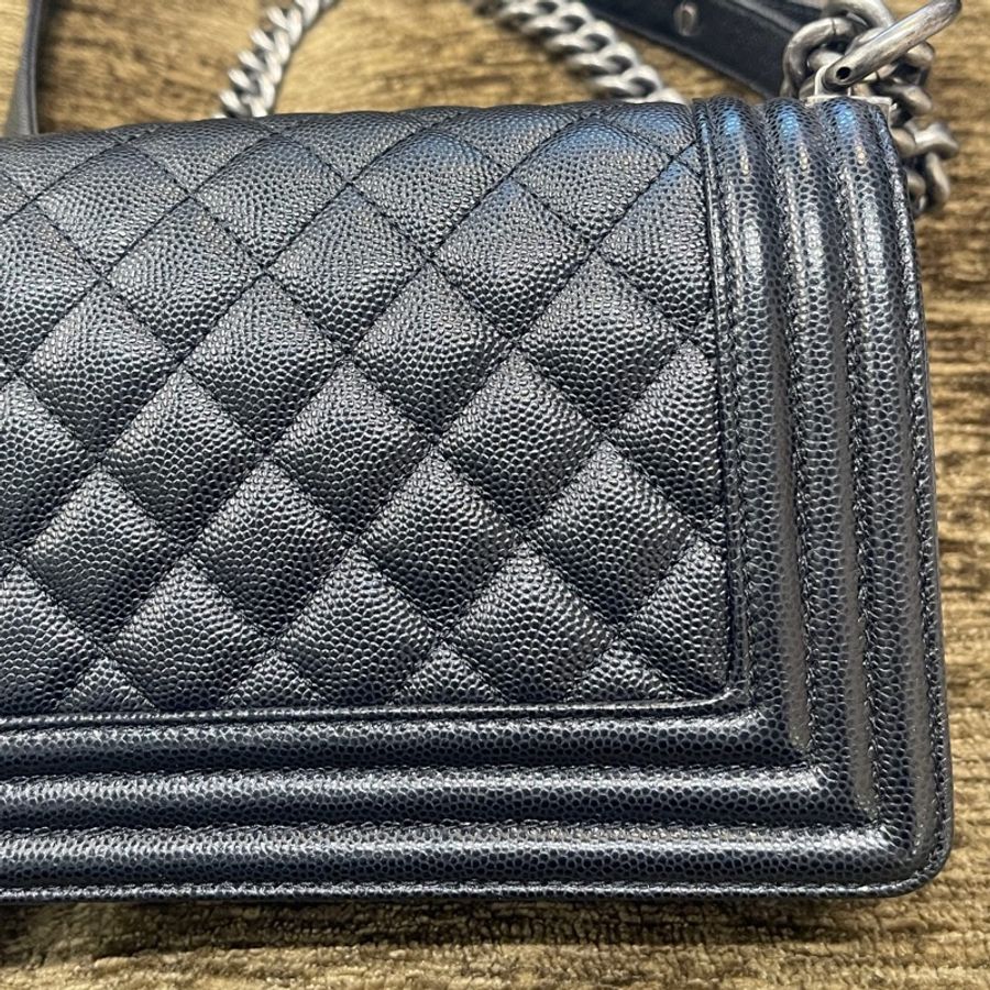 Chanel 黑銀荔枝牛leboy小號29開 卡標齊全 附件防塵袋 卡 尺寸約21x13-7