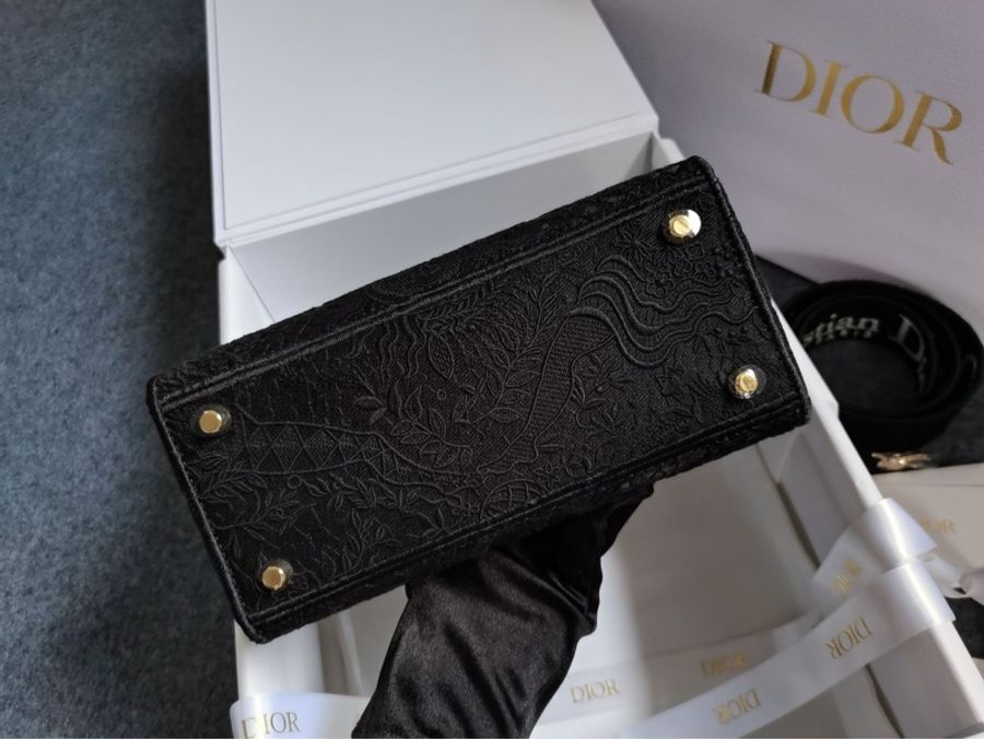 Dior 迪奧 戴妃五格 黑色蕾絲太陽女神刺繡 金扣 24編碼-5