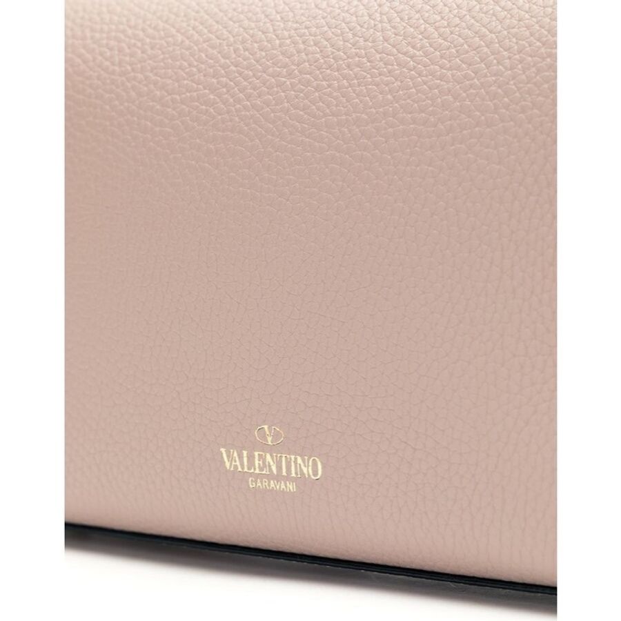 Valentino-3