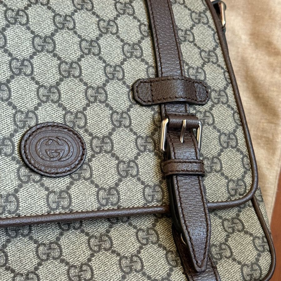 GUCCI 郵差包 658542 K9GSN 8358-2
