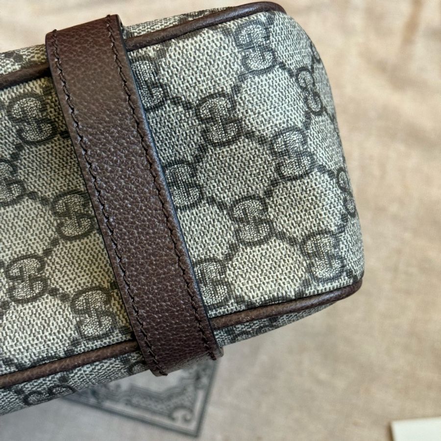 GUCCI 郵差包 658542 K9GSN 8358-3