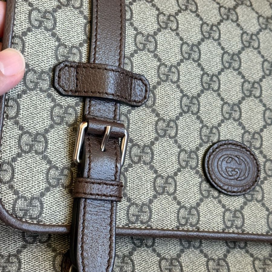 GUCCI 郵差包 658542 K9GSN 8358-31