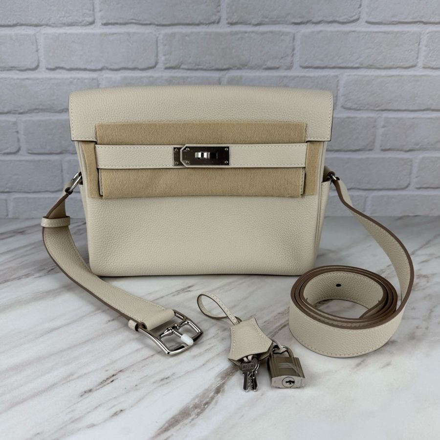 Kelly messenger PM 10 Craie 奶昔白銀釦 Kelly 郵差包-4