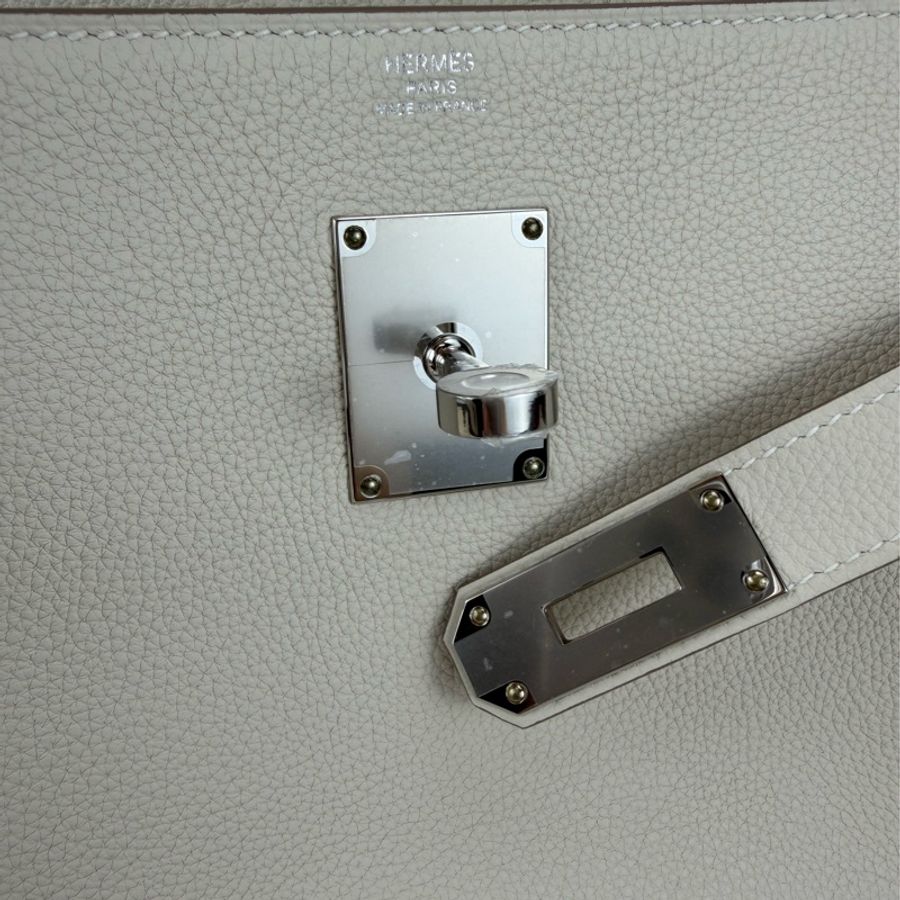 Kelly messenger PM 10 Craie 奶昔白銀釦 Kelly 郵差包-22